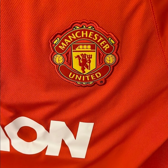 SOLD- Nike Manchester United Orange Jersey - Picture 3 of 6